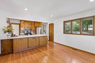 4756 Heights Dr, Columbia Heights, MN 55421 - Photo 9