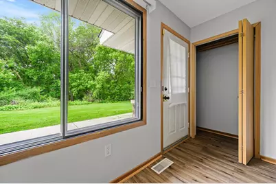 7553 Wedgewood Way N, Maple Grove, MN 55311 - Photo 5