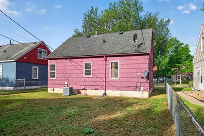 5242 James Avenue N, Minneapolis, MN 55430 - Photo 29