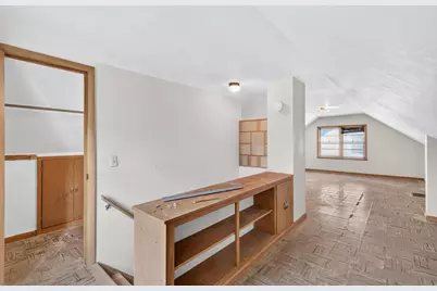 5242 James Avenue N, Minneapolis, MN 55430 - Photo 17