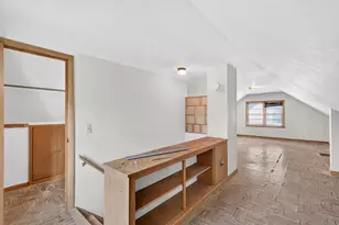 5242 James Ave N, Minneapolis, MN 55430 - Photo 17