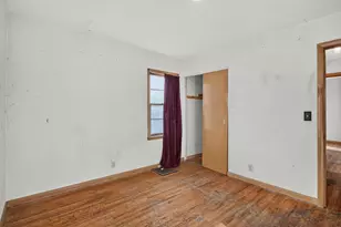 5242 James Ave N, Minneapolis, MN 55430 - Photo 15
