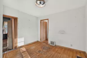 5242 James Ave N, Minneapolis, MN 55430 - Photo 13