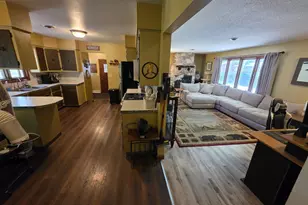 302 10th St SE, Barnesville, MN 56514 - Photo 13