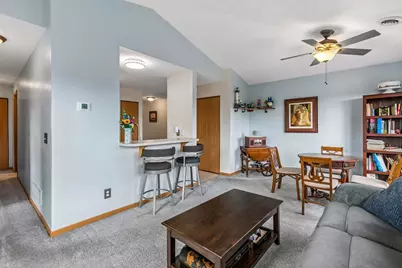 15546 Float Lane #103, Apple Valley, MN 55124 - Photo 7