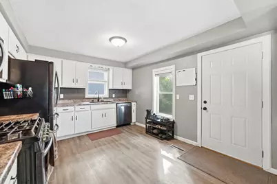 201 Cottage Grove Avenue, Foley, MN 56329 - Photo 5