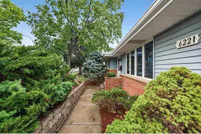 6221 Thomas Avenue S, Richfield, MN 55423 - Photo 9