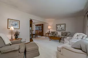 137 Marabou Dr, Mankato, MN 56001 - Photo 3