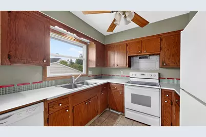 1620 9th Avenue SE, Rochester, MN 55904 - Photo 13