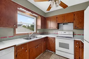 1620 9th Ave SE, Rochester, MN 55904 - Photo 13