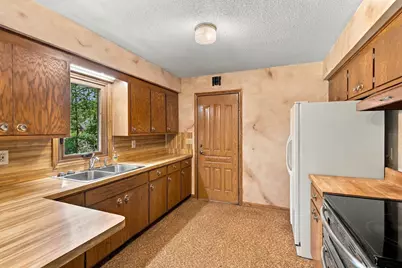 1531 15th Street NW, New Brighton, MN 55112 - Photo 7