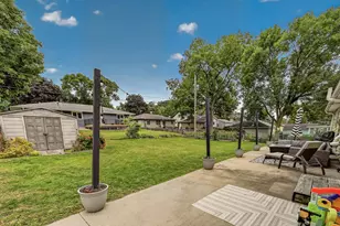 1426 13th Ave NE, Rochester, MN 55906 - Photo 3