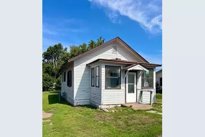 215 Walnut Avenue, Carlton, MN 55718 - Photo 1