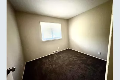 2001 Yellowstone Trail, Brooklyn Park, MN 55444 - Photo 11