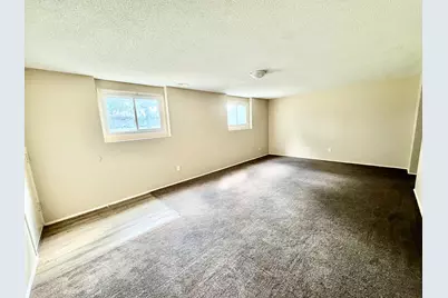 2001 Yellowstone Trail, Brooklyn Park, MN 55444 - Photo 15