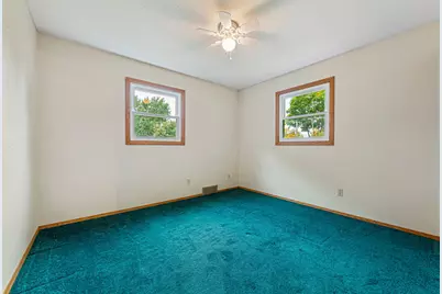 1100 Mitchell Drive, Faribault, MN 55021 - Photo 33
