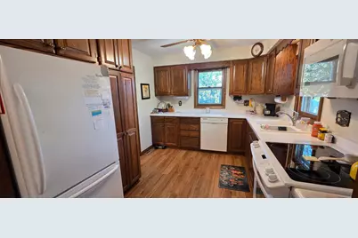 1121 9th Avenue, International Falls, MN 56649 - Photo 5