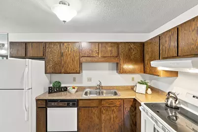 4350 Trenton Lane N #116, Plymouth, MN 55442 - Photo 9