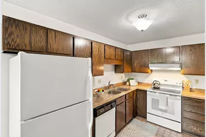 4350 Trenton Lane N #116, Plymouth, MN 55442 - Photo 11