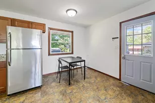 2727 Woodbridge St, Roseville, MN 55113 - Photo 5