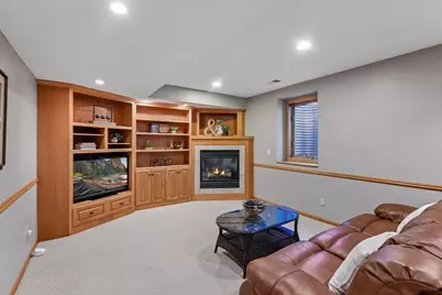 26145 Oak Leaf Trail, Shorewood, MN 55331 - Photo 13