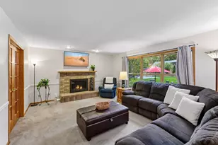 26145 Oak Leaf Trail, Shorewood, MN 55331 - Photo 5