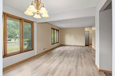 7741 Heritage Road, Eden Prairie, MN 55346 - Photo 5