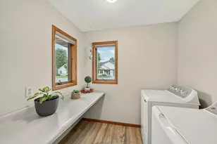 311 W Iowa St, Lake City, MN 55041 - Photo 33