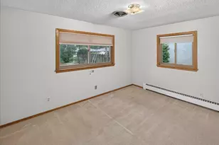 781 Iowa Ave E, Saint Paul, MN 55106 - Photo 25