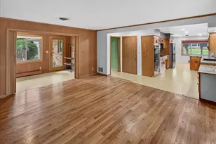 781 Iowa Ave E, Saint Paul, MN 55106 - Photo 19