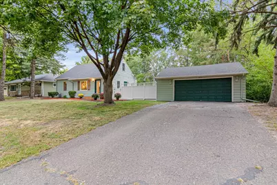 1645 Rose Place, Roseville, MN 55113 - Photo 33