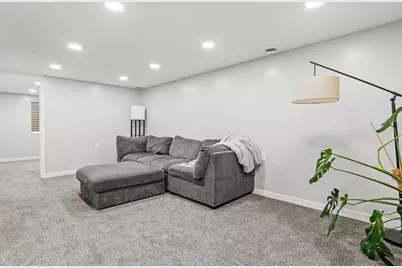 1645 Rose Place, Roseville, MN 55113 - Photo 23