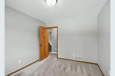 905 Walnut Street, Farmington, MN 55024 - Photo 19