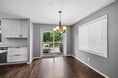 905 Walnut Street, Farmington, MN 55024 - Photo 5