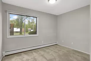 3914 Foss Rd, Saint Paul, MN 55421 - Photo 17