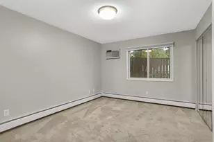 3914 Foss Rd, Saint Paul, MN 55421 - Photo 15