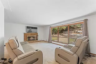 4633 4th St NE, Columbia Heights, MN 55421 - Photo 9