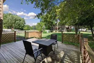 4160 Polaris Ln N, Plymouth, MN 55446 - Photo 9