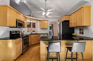 4160 Polaris Ln N, Plymouth, MN 55446 - Photo 5