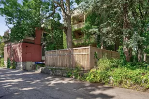 434 Laurel Ave, Saint Paul, MN 55102 - Photo 39