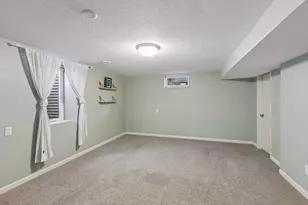 3647 Buchanan St NE, Minneapolis, MN 55418 - Photo 17