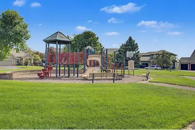 9906 Scott Avenue N, Brooklyn Park, MN 55443 - Photo 41