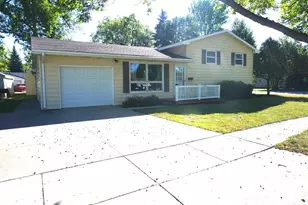 504 11th St N, Breckenridge, MN 56520 - Photo 3