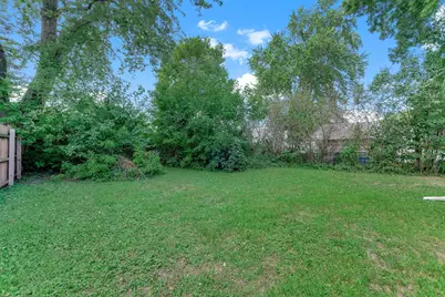 317 N Austin Avenue, Litchfield, MN 55355 - Photo 23