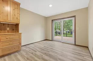 2015 Highview Dr, Sauk Rapids, MN 56379 - Photo 7