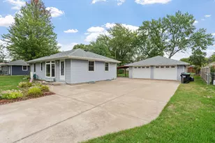 11561 Kumquat St NW, Coon Rapids, MN 55448 - Photo 3