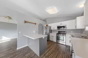 507 43rd Ave NW, Rochester, MN 55901 - Photo 11