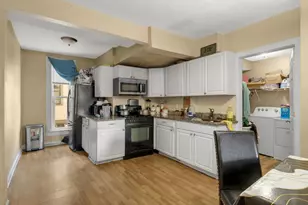 735 Wilson Ave, Saint Paul, MN 55106 - Photo 9