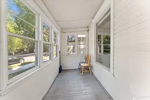 1076 25th Ave SE, Minneapolis, MN 55414 - Photo 3