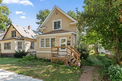1076 25th Avenue SE, Minneapolis, MN 55414 - Photo 1